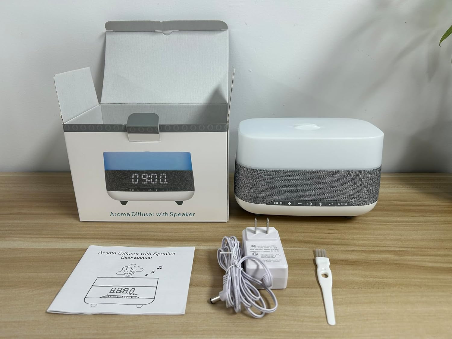 AromiTime™ – 3-in-1 Essential Oil Diffuser & LED Clock